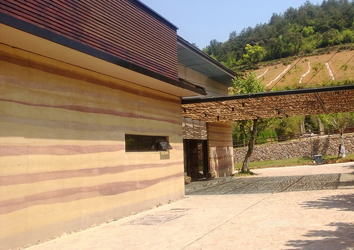 泰斯特龙山彩夯层 无琢之美