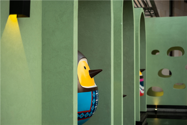 泰斯特灰泥，“椰小鸡”三亚海棠湾网红店